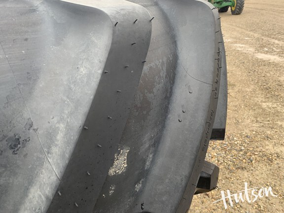 Photo of Michelin 800/70R38