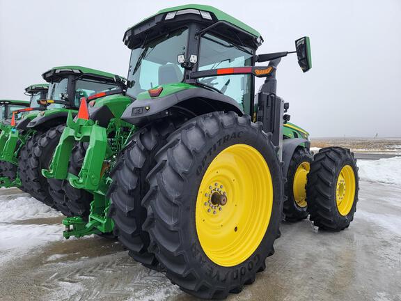 2025 John Deere 8R 410 - Photo14