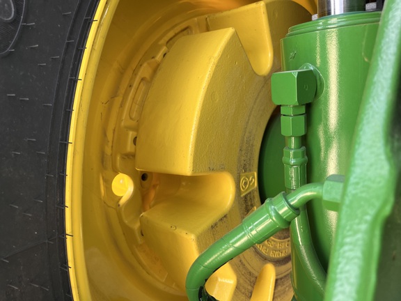 2025 John Deere 8R 410 - Photo22