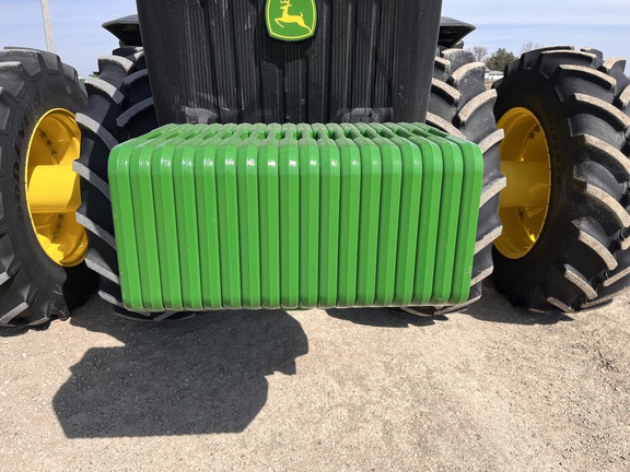 2025 John Deere 8R 410 - Photo23