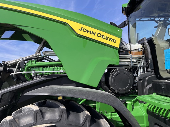 2025 John Deere 8R 410 - Photo26
