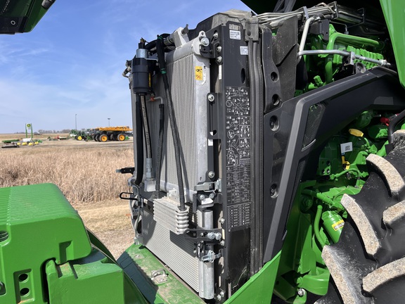 2025 John Deere 8R 410 - Photo25