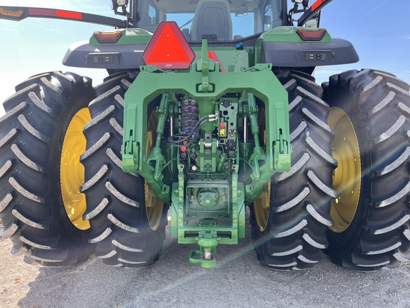2025 John Deere 8R 410 - Photo28