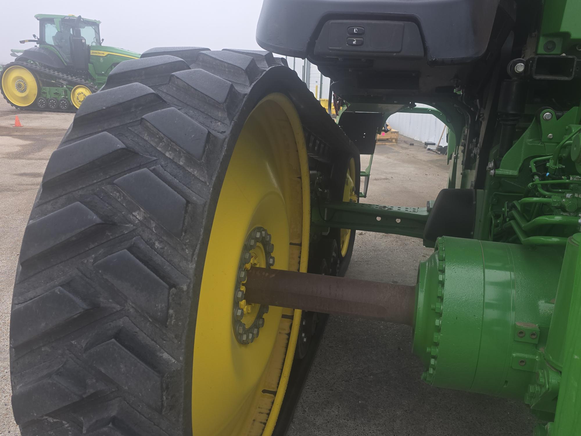 2024 John Deere 8RT 410 Image 9