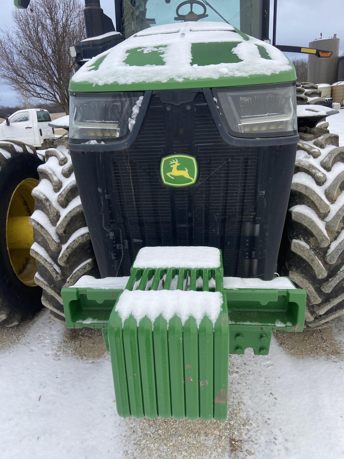  2022 John Deere 8R 370 at Heritage Tractor in Lacon, IL