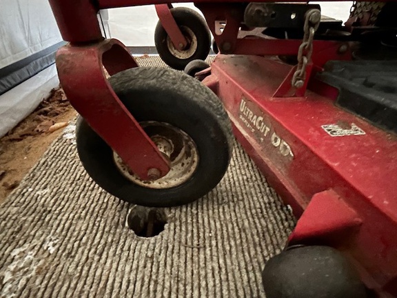 Photo of 2013 Exmark PNS740KC