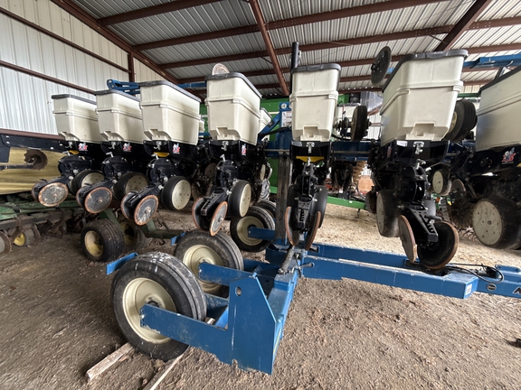 2015 Kinze 3500