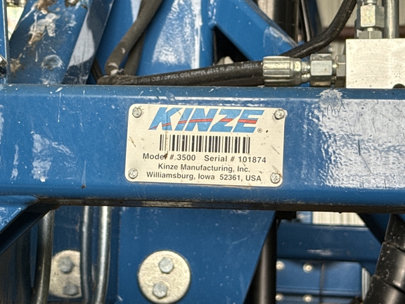2015 Kinze 3500