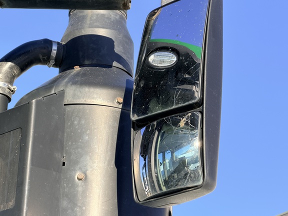 Photo of 2017 John Deere 9620RX