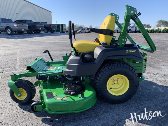 Photo of 2025 John Deere Z515E