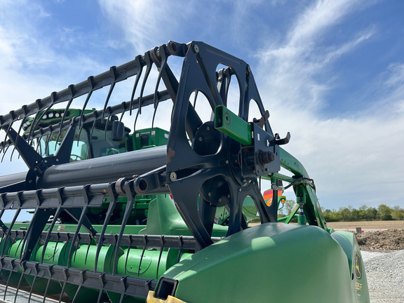 2011 John-Deere 635F