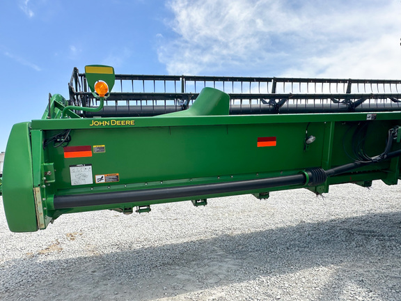 2011 John-Deere 635F
