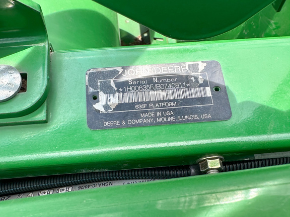 2011 John-Deere 635F