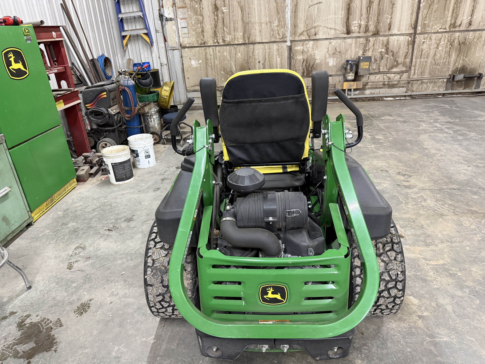 2020 John Deere Z930M Image 4