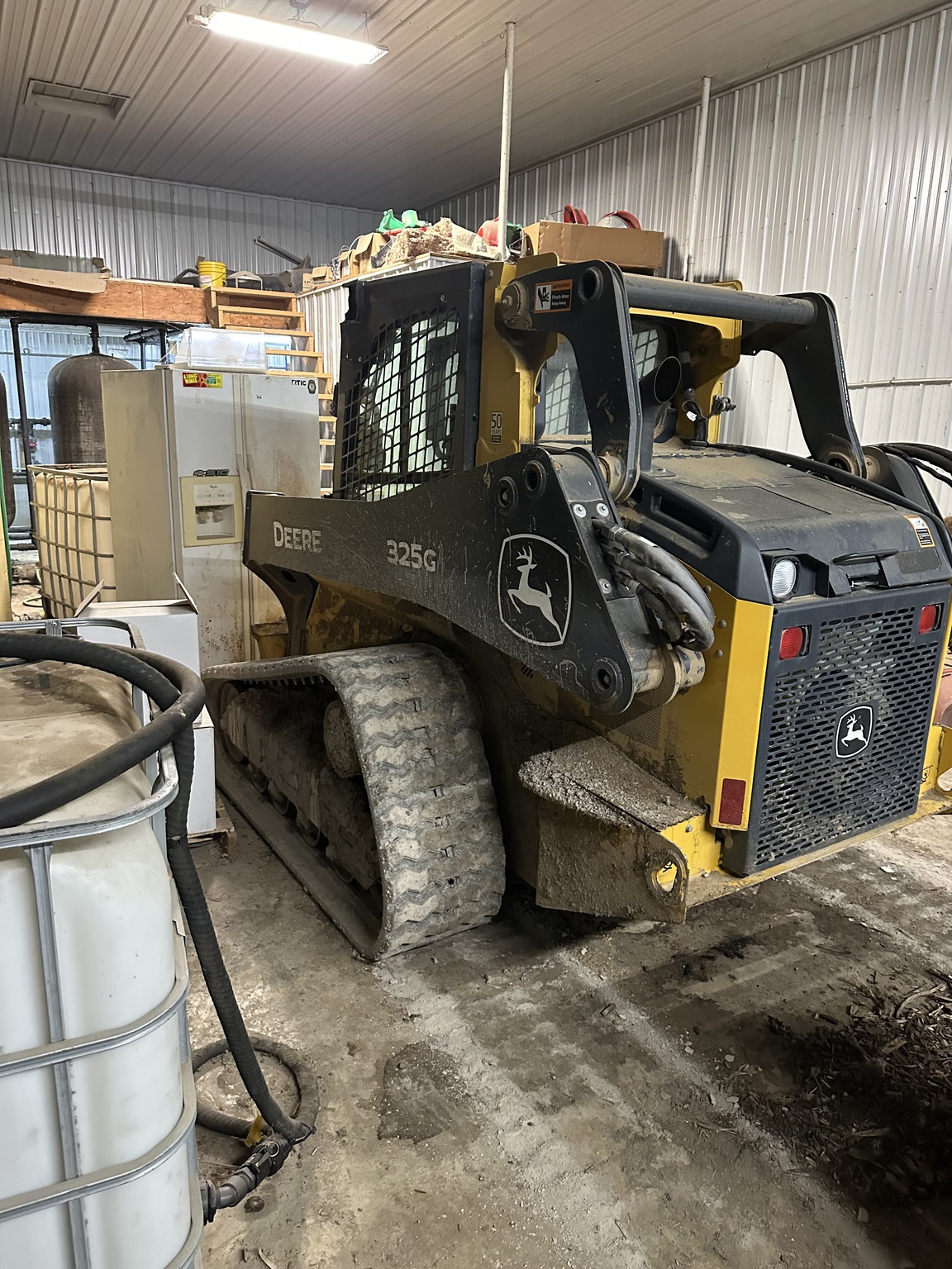 2020 John Deere 325G Image 2