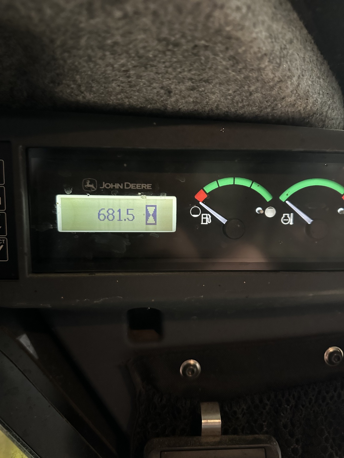 2020 John Deere 325G Image 7