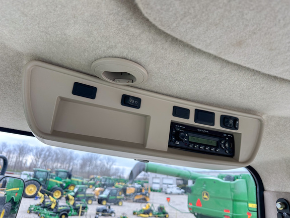 2013 John-Deere 8360R