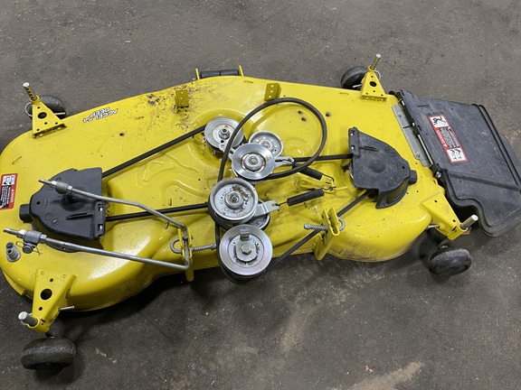 2021 John Deere X380 - Photo4