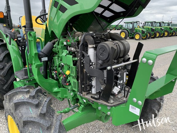 Photo of 2025 John Deere 5060E