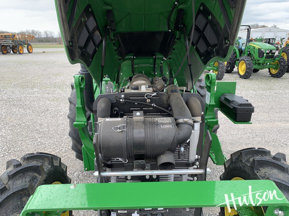 Photo of 2025 John Deere 5060E