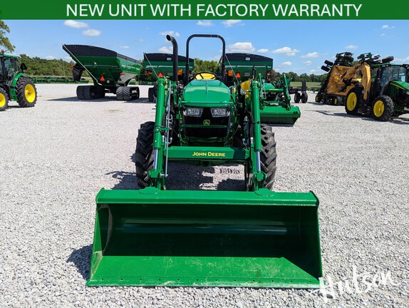 Photo of 2025 John Deere 5060E