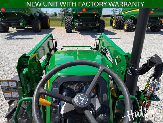 Photo of 2025 John Deere 5060E