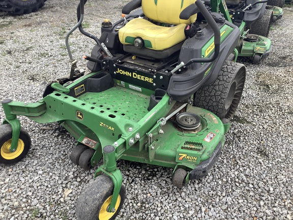 Photo of 2023 John Deere Z930M