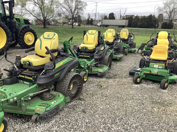 Photo of 2023 John Deere Z930M