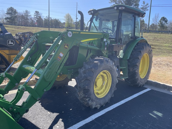 2021 John Deere 5100M Photo 1