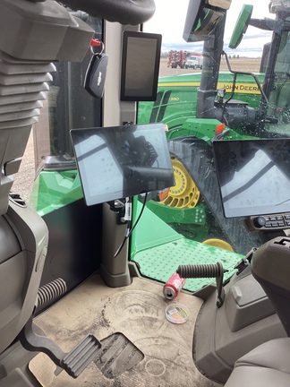 2025 John Deere 9RX 640 - Photo11