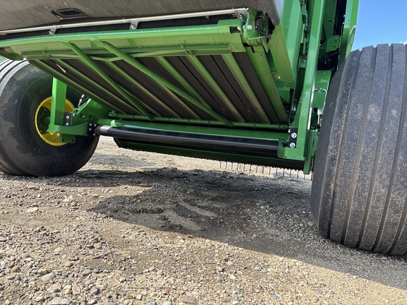 Used 2025 John Deere 561M Round Balers at Horizon Ag & Turf in Lloydminster, AB - Photo8