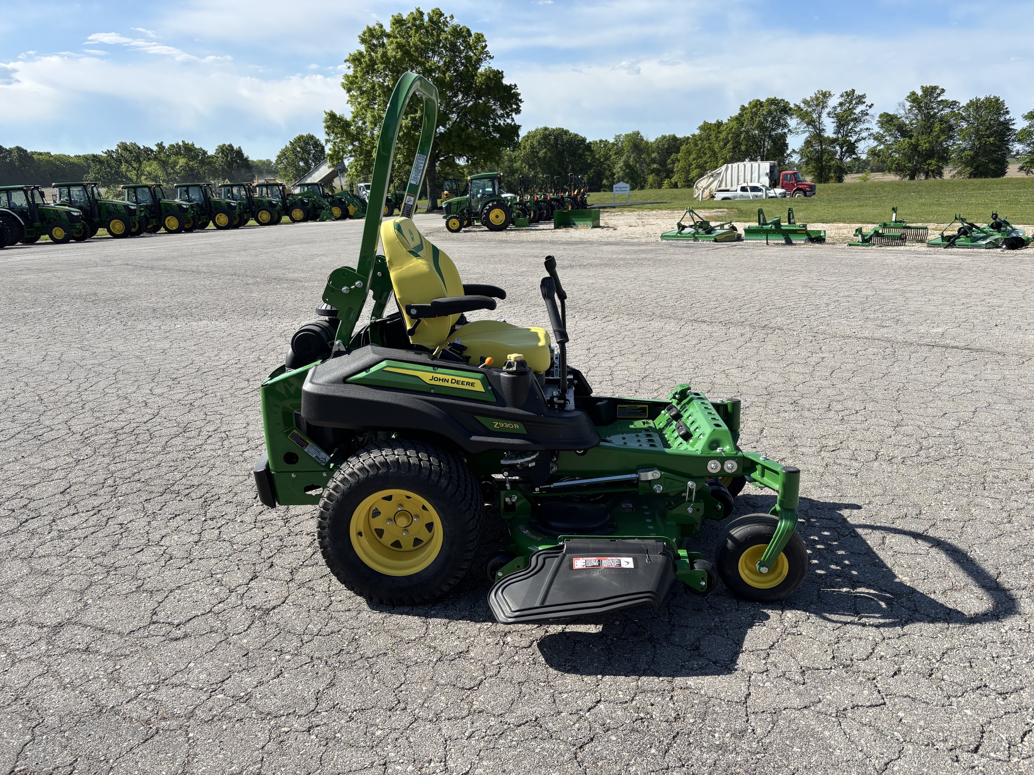  2023 John Deere Z930R at Heritage Tractor in Baldwin City, KS