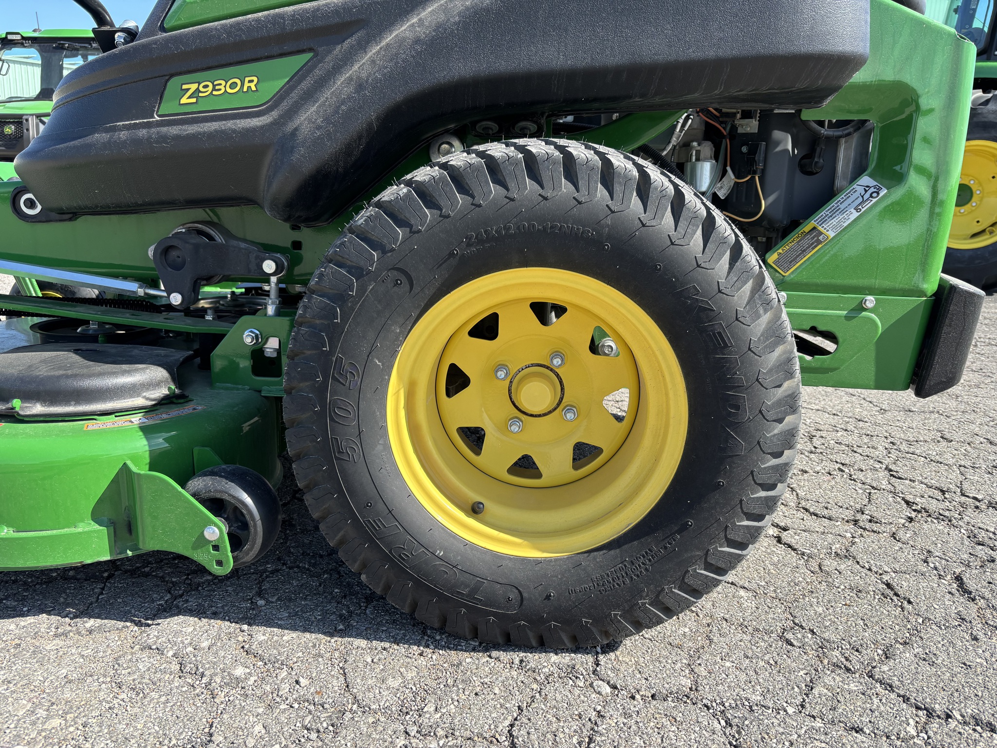  2023 John Deere Z930R at Heritage Tractor in Baldwin City, KS
