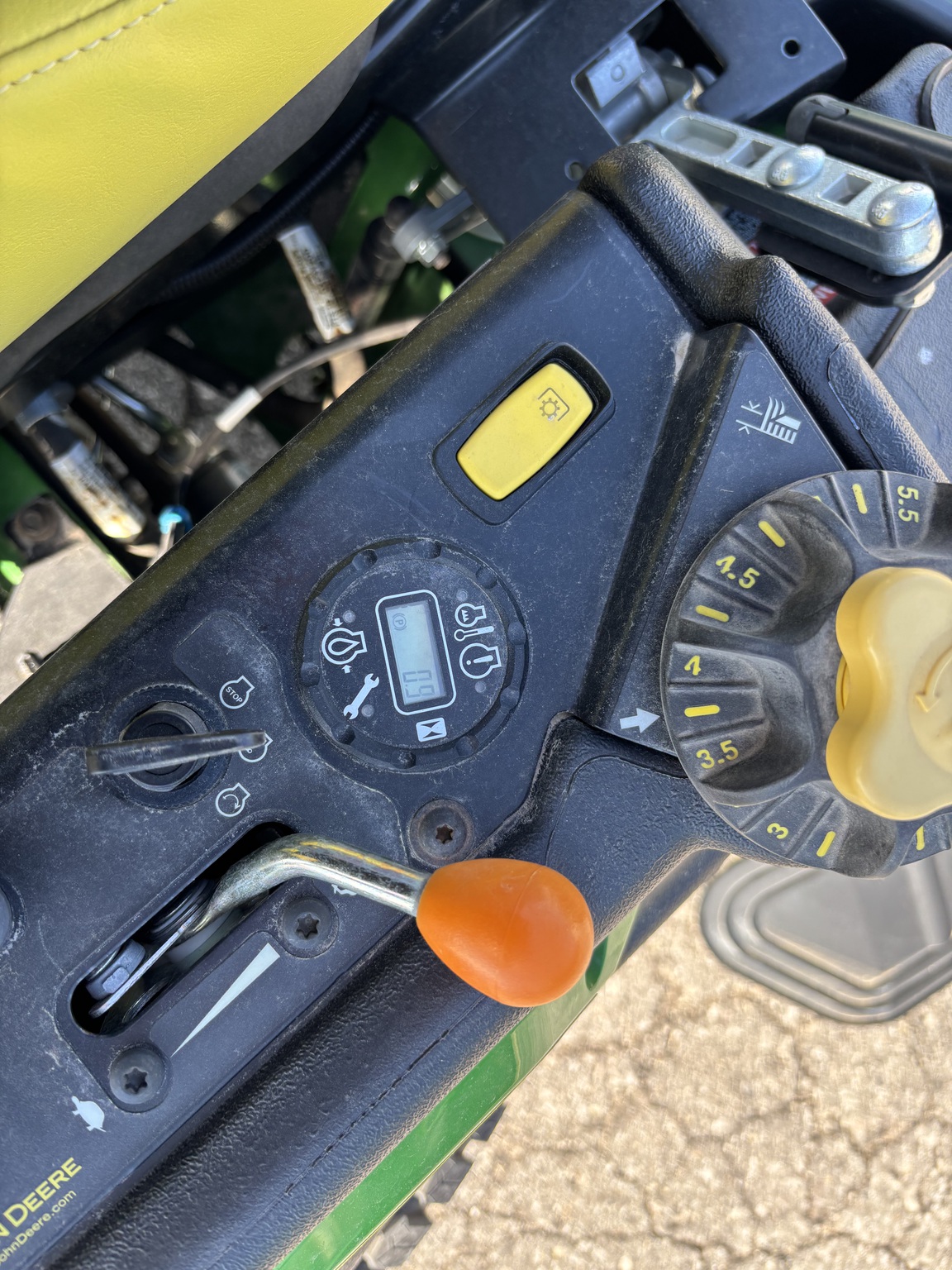  2023 John Deere Z930R at Heritage Tractor in Baldwin City, KS
