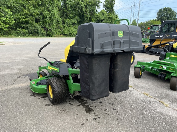 2023 John Deere Z330M