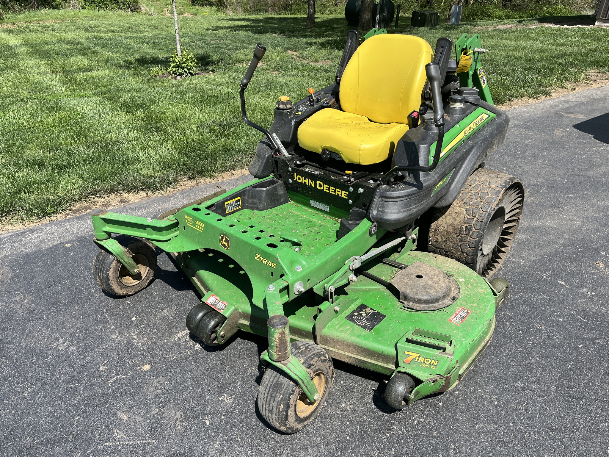  2017 John Deere Z970R at Heritage Tractor in Adrian, MO