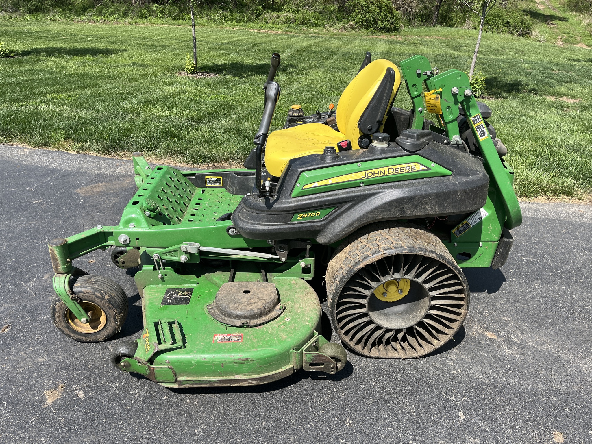  2017 John Deere Z970R at Heritage Tractor in Adrian, MO