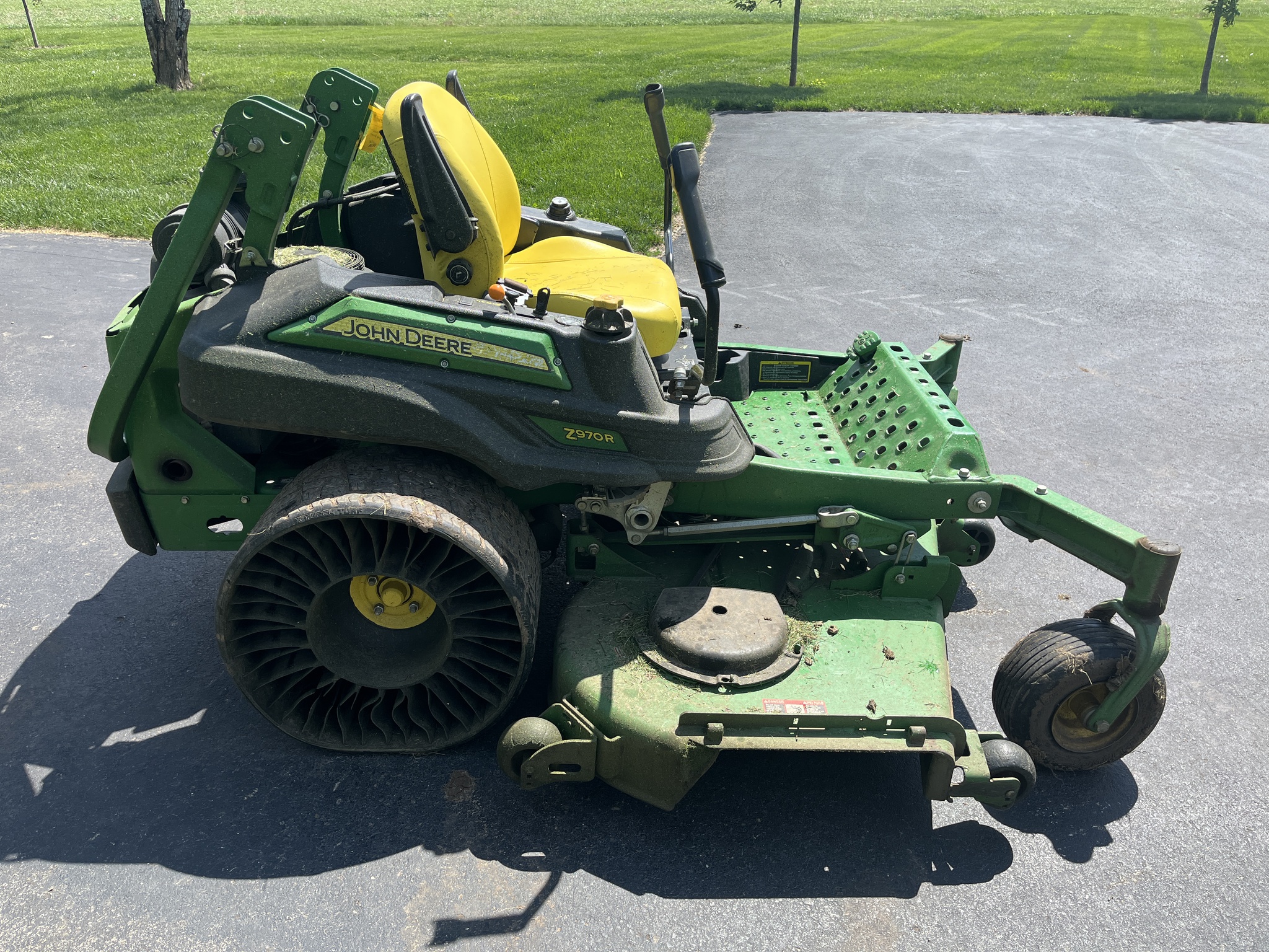  2017 John Deere Z970R at Heritage Tractor in Adrian, MO