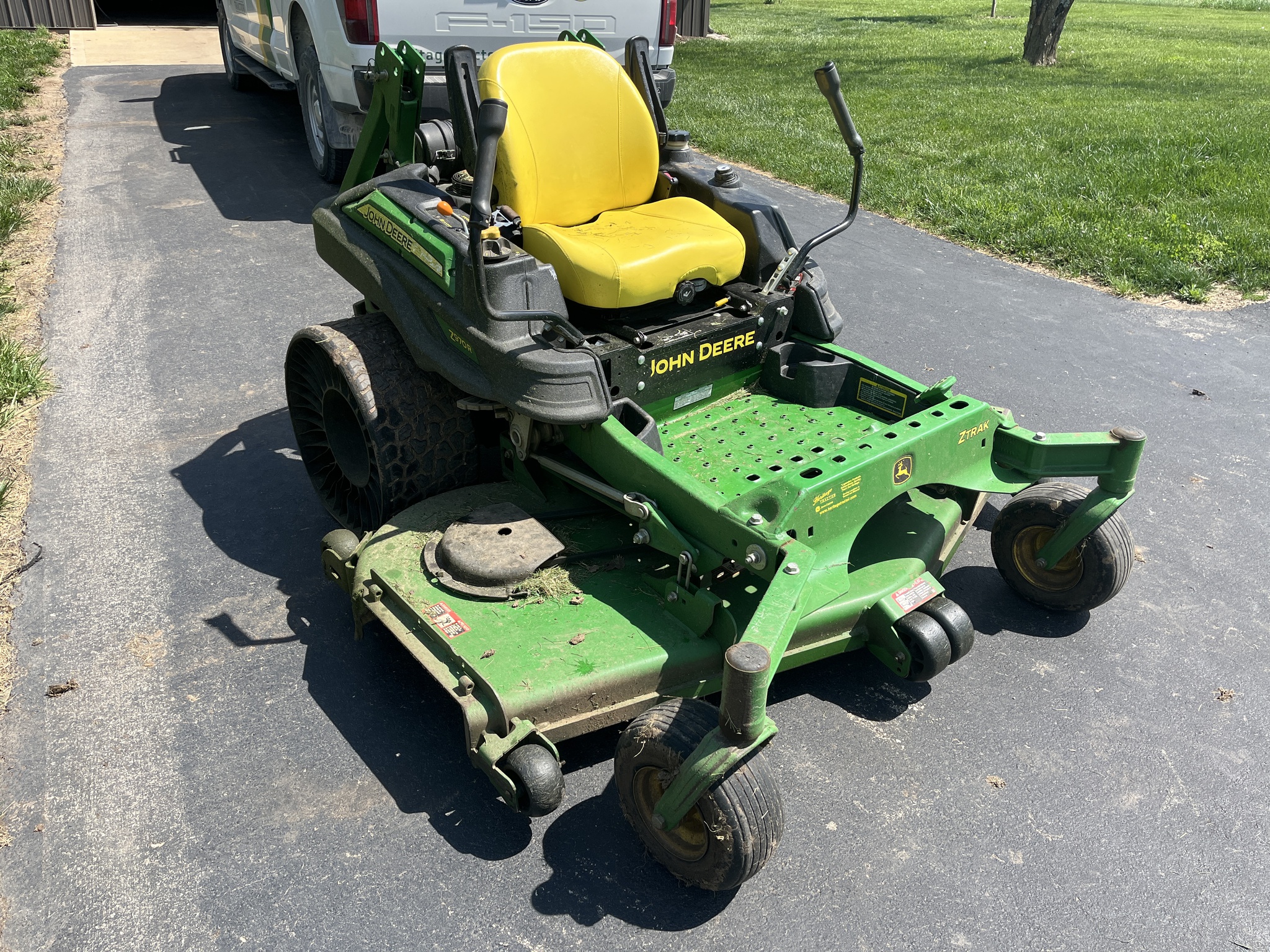  2017 John Deere Z970R at Heritage Tractor in Adrian, MO