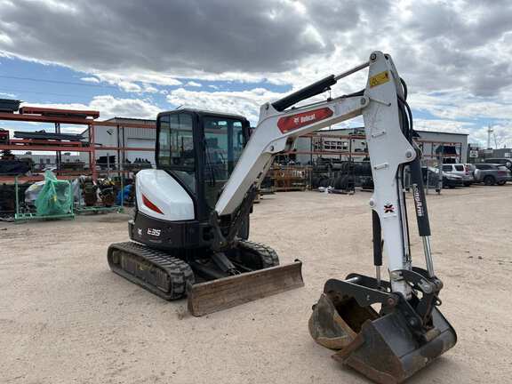2023 Bobcat E35