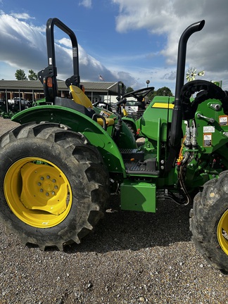 2025 John Deere 5060E