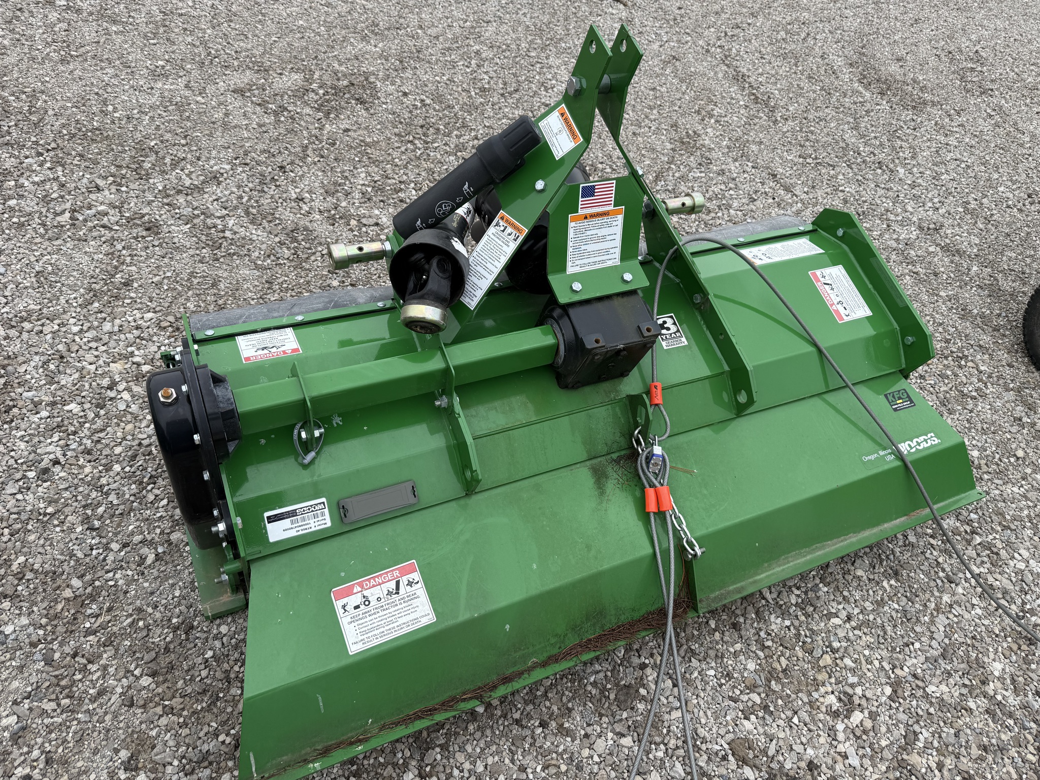 2022 John Deere 3033R Image 14