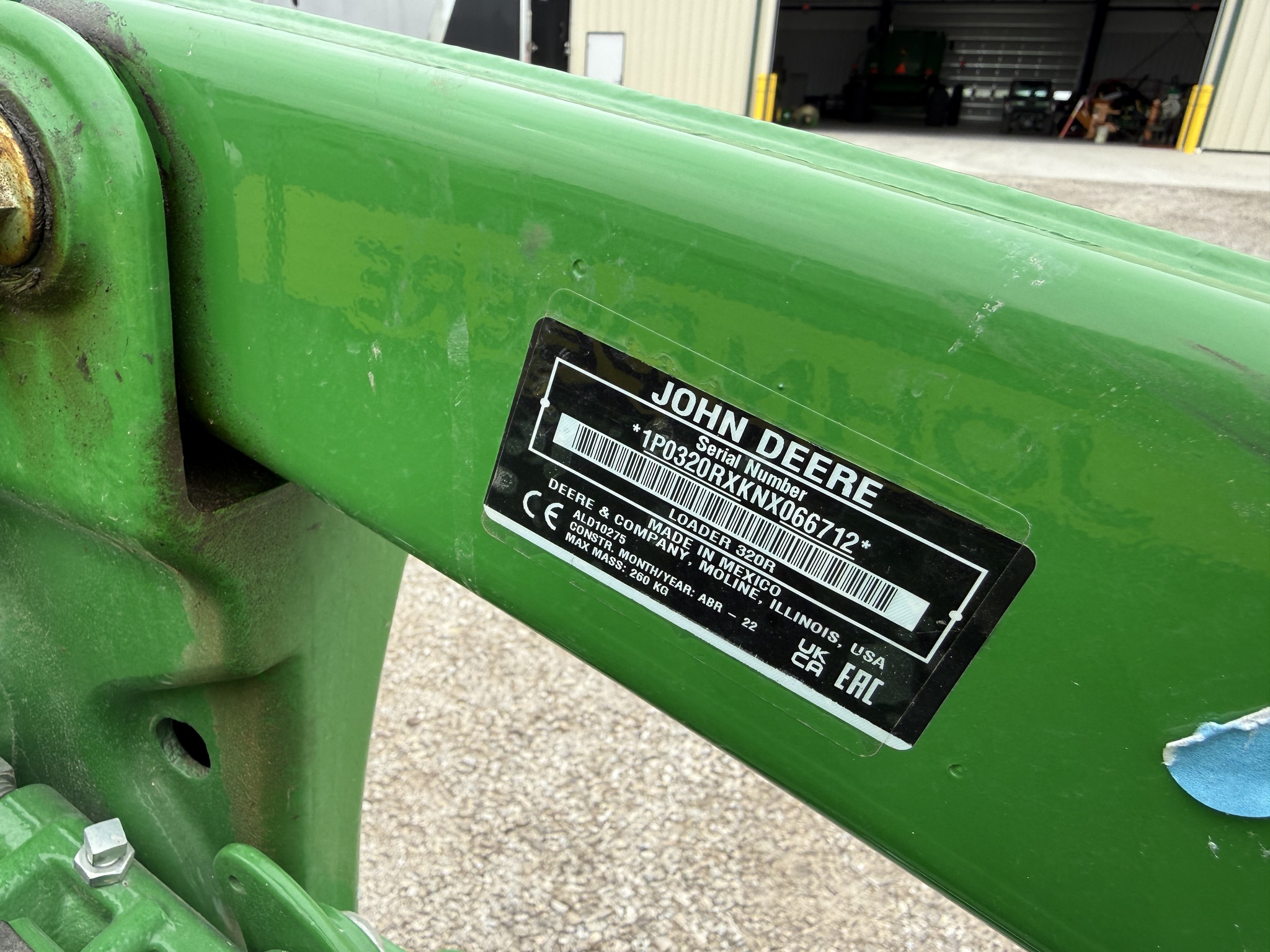 2022 John Deere 3033R Image 10
