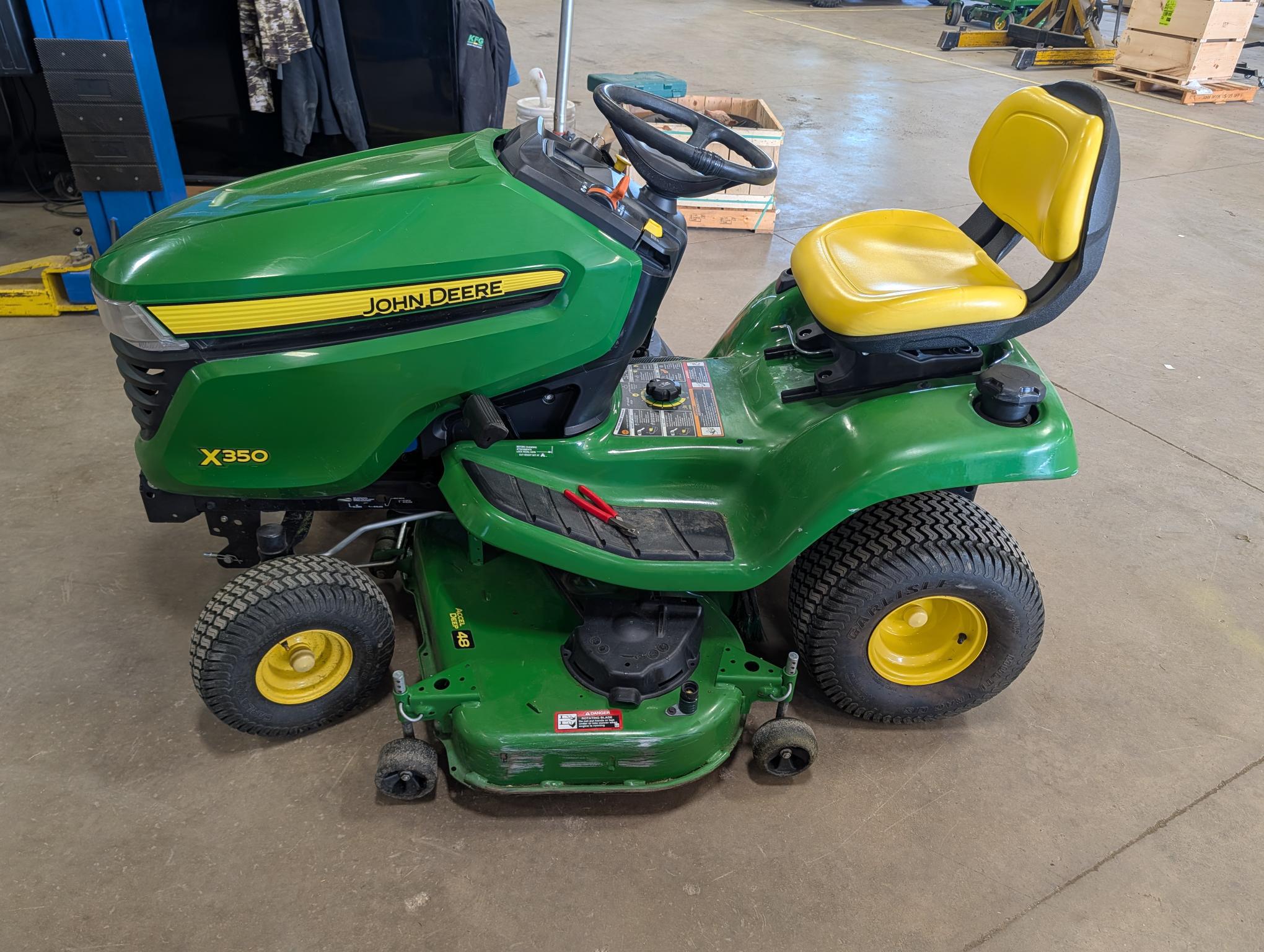 2024 John Deere X350 Image 1
