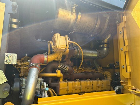 2025 John Deere 644 G