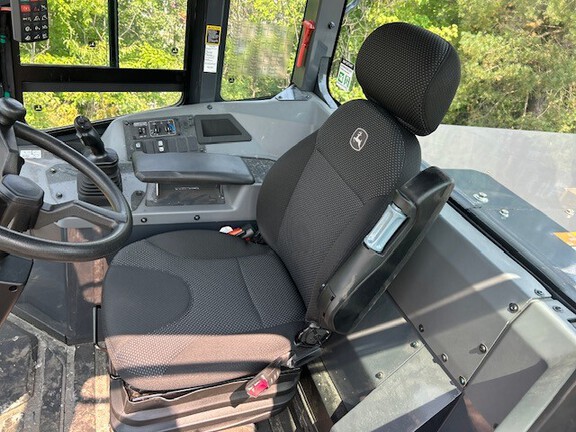 2025 John Deere 644 G