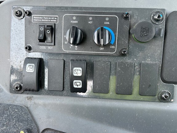 2025 John Deere 644 G