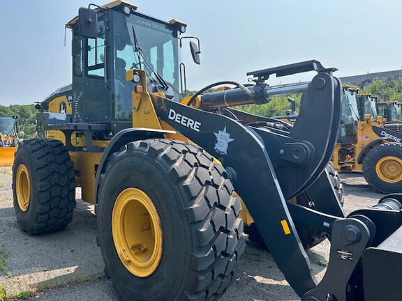 Photo of 2025 John Deere 644 G