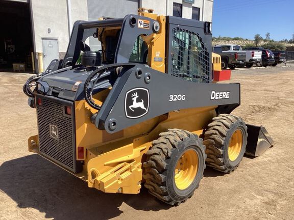 2024 John Deere 320G
