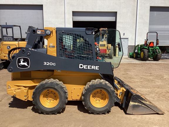 2024 John Deere 320G